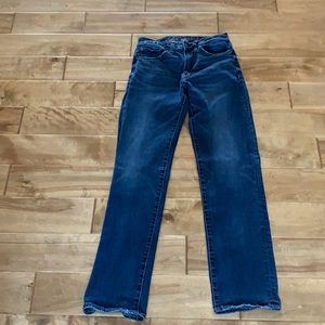 American Eagle relax straight extreme flex jeans